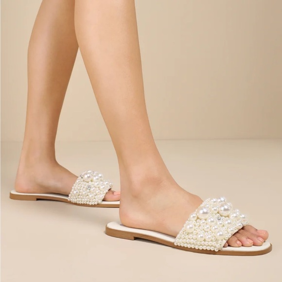 Steve Madden Knicky Pearl Ivory Rhinestone Slide Sandals Size 8 - Picture 3 of 8